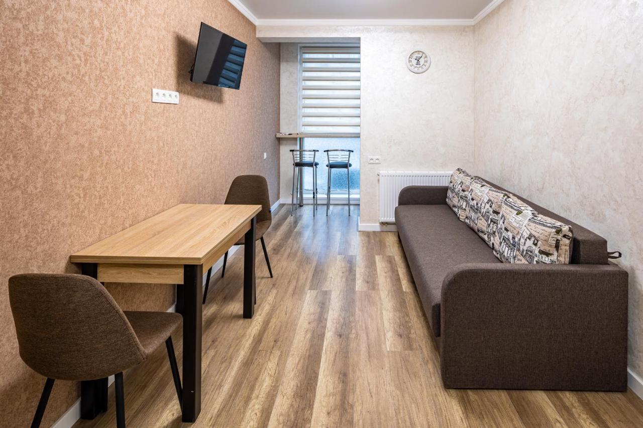 Avalon Time Apartment Львов Экстерьер фото