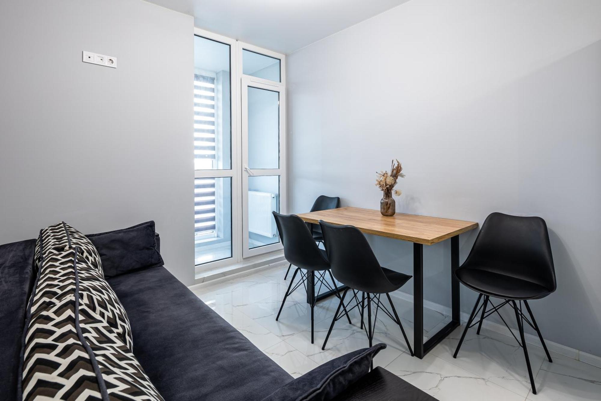 Avalon Time Apartment Львов Экстерьер фото