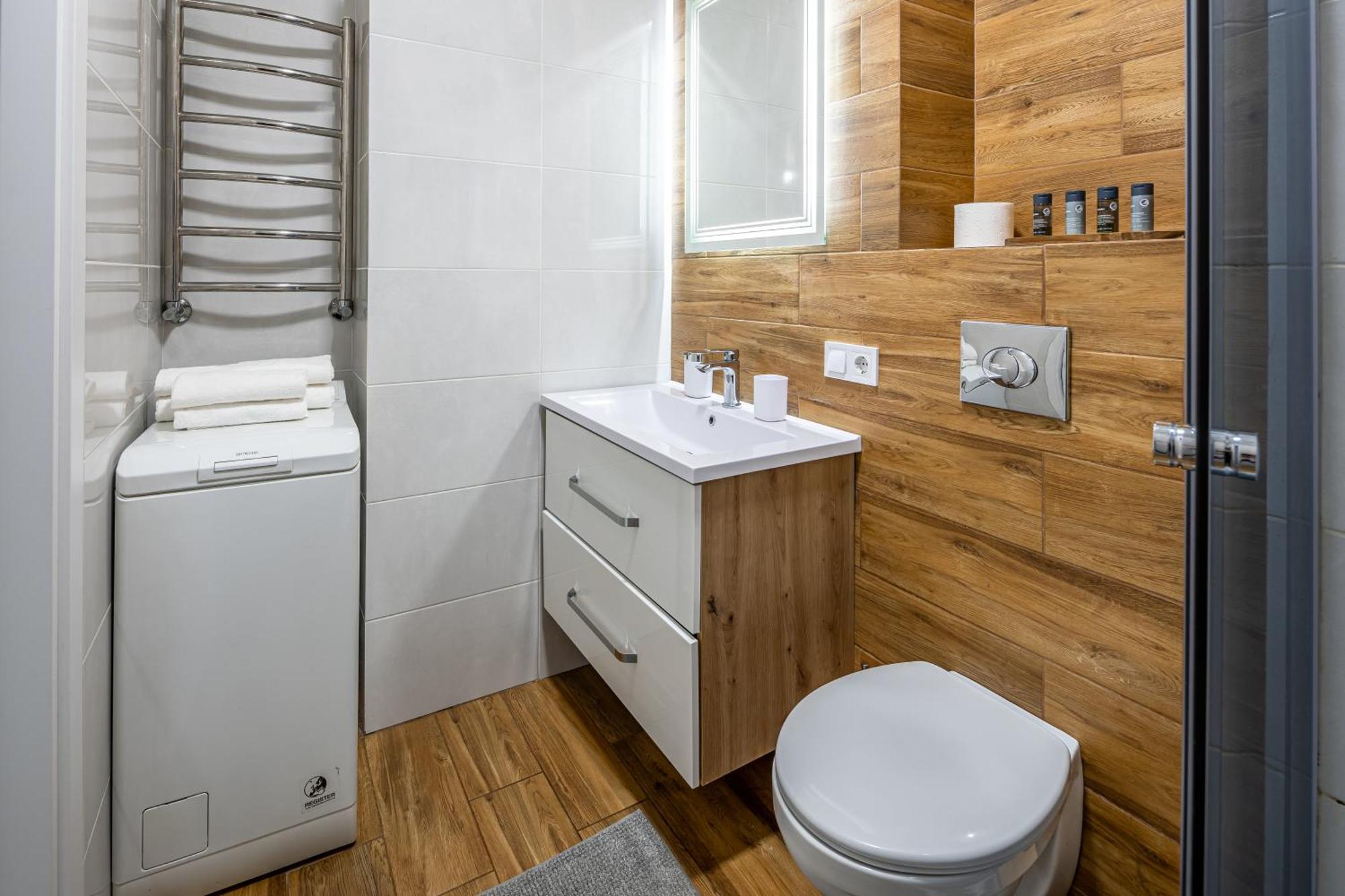 Avalon Time Apartment Львов Экстерьер фото